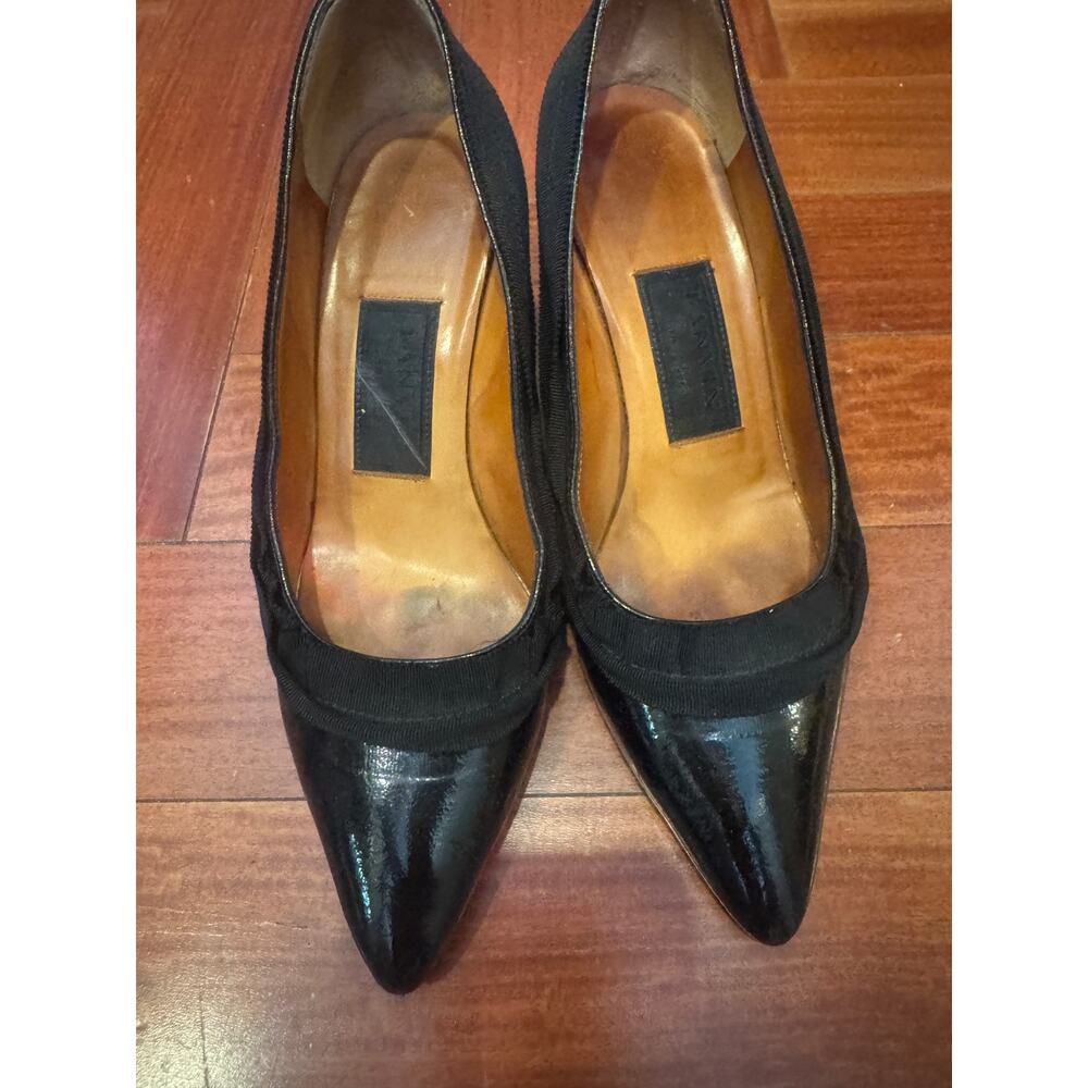 Lanvin Paris Black Patent Leather Pointed Toe Kitten Heel Pumps Size 5.5